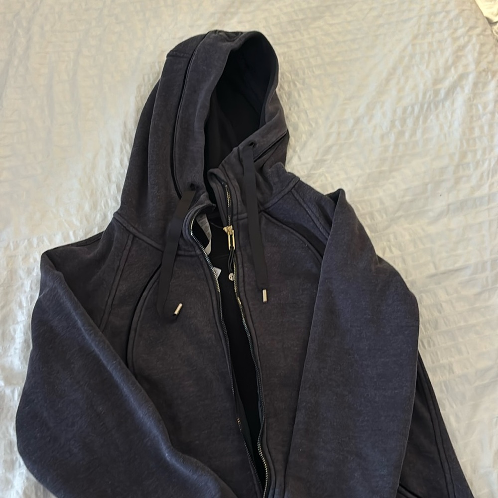 Lululemon Scuba hoodie